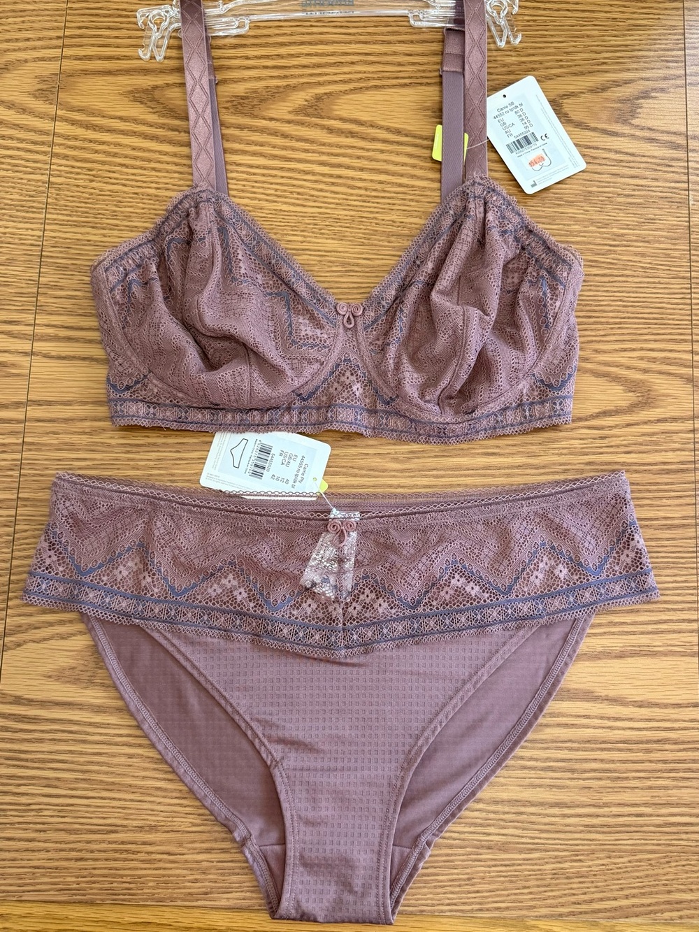 Amoena 2pc Set-36D Mastectomy No Wire Bra, Mauve - Matching Panties size 10 NWT
